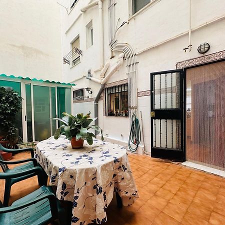 La Casa De Lili Acerca De Palacio De Musica Valencia Buitenkant foto